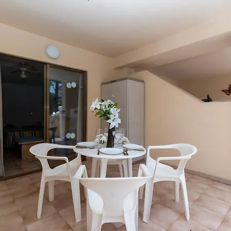 Tranquil Communal Heated Pool *