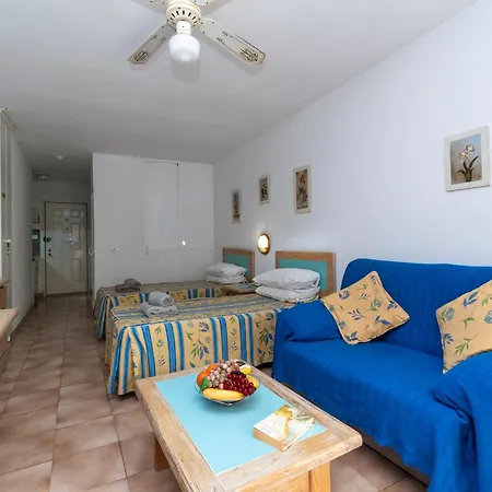 Appartamento Tranquil Communal Heated Pool *